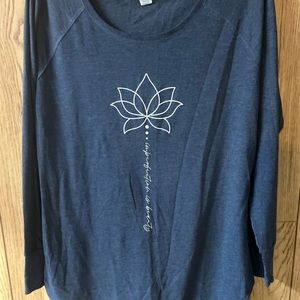 Long sleeve yoga top with lotus design
